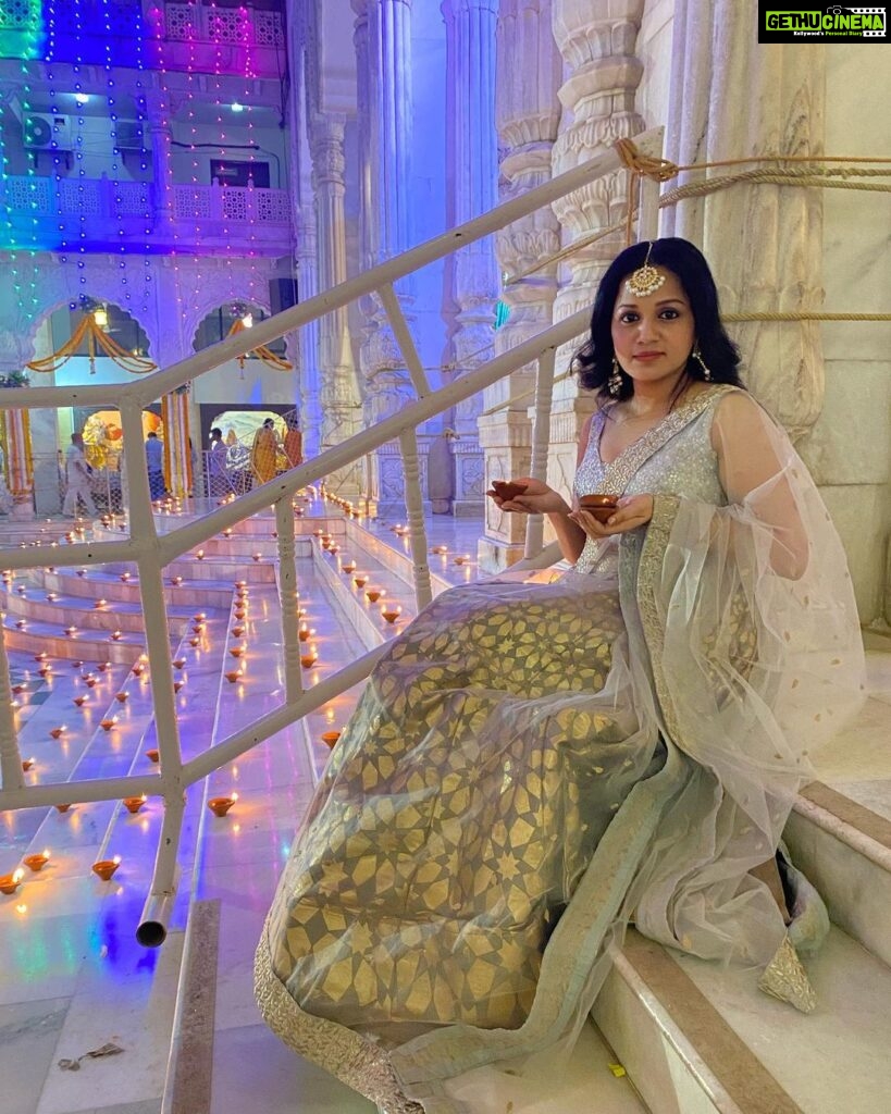 Reshma Rathore Instagram - Happy #Diwali🪔✨ #reshmarathore #southindianactress #supremecourtlawyer