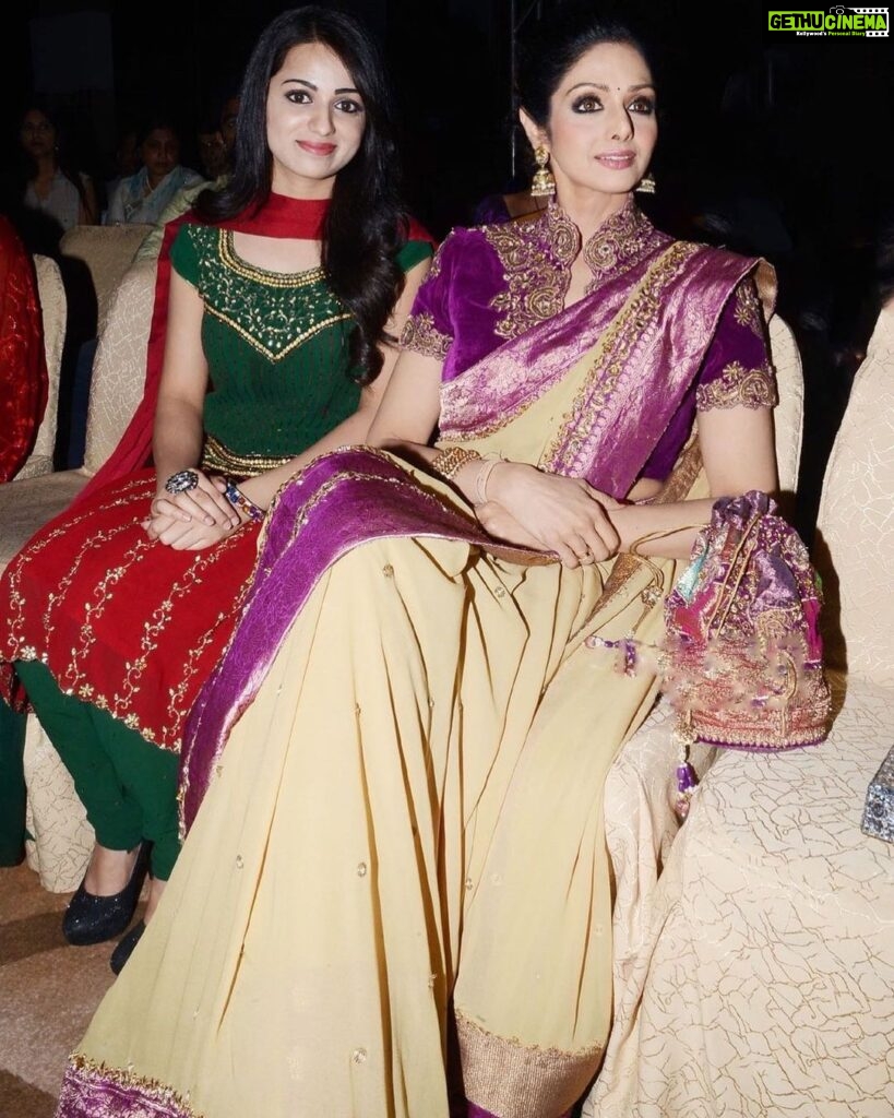 Reshma Rathore Instagram - Remembering the legendary actress @sridevi.kapoor ma’am on her birth anniversary who has inspired generations in the world of acting. #happybirthdaysridevi #reshmarathore #indianactress #supremecourtlawyer