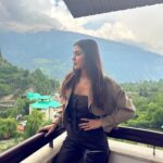Rhea Chakraborty Instagram - Clapping it back #rhenew 🫶🏼 Styling : @theanisha Outfit: @clapbackk.in Boots: @saintgworld Jewelry: @blingthingstore Makeup : @makeupbyrishabk Hair: @kimberlyychu