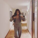 Rhea Chakraborty Instagram - Pardon my French 🤓 #iykyk #rhenew #thrivesquad