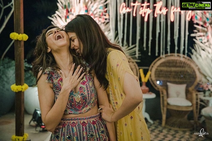 Rhea Chakraborty Instagram - To the girl who taught me how to love fiercely, laugh the hardest, fight for what you believe in and always stay real. Happy Chibie day @shibaniakhtar ♥️ PS: I aspire to be like you . You’re my idol. Sugar doesn’t affect your body. Your jawline can cut an apple. You are the most beautiful girl on this planet . Hint : I’m scared of her, so best be nice 😅