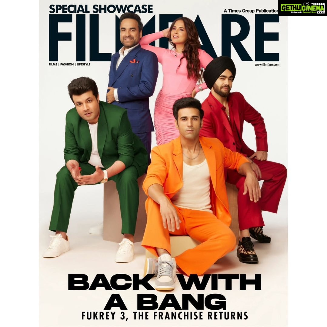 Richa Chadha Instagram - Fukra Filmfare. 📷 @abheetgidwani , @pulkitsamrat @oyemanjot @fukravarun @pankajtripathi @excelmovies @mriglamba @vipulhappy @amalendu_dop . . . . Will post solos later! ❣️🫶🏽🤌🏽