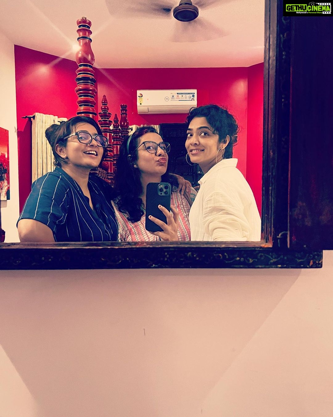 Rima Kallingal Instagram - Building bigger tables 💙🤗