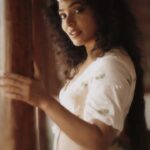 Rima Kallingal Instagram – This Onam, immerse yourself in the exquisite artistry of Milan design, crafted by  expert artists. Every product in the  collection boasts unique, hand-drawn designs inspired by the resplendent Jasmin blooms, capturing the essence of the joyous festival.