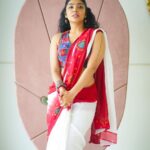 Rima Kallingal Instagram – Bandhini love. In @medha.in 😍💜 Shot by @suryadeva_ug
