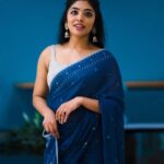 Rima Kallingal Instagram - Shoot mode. #adshoot Wearing this beautiful jamdani sari from @kalamkaari 😍. 📸 : @harfazrk. MUA : @sandhya_dharmesh