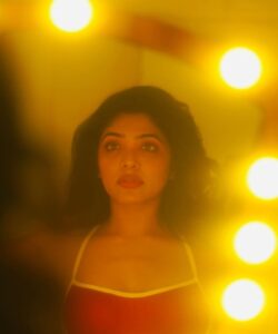 Rima Kallingal Instagram - Eating my heart out.. 

Shot by @jaisonmadany
Styled @sandra_resmi wearing @victoriassecretindia 
MUA @merins_remyamerin 
Styling assistant @annica_._ 
Studio @tinyturtle.media
Technical support @grapherme