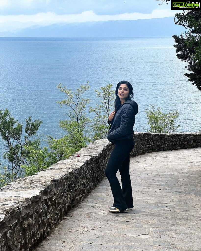 Rima Kallingal Instagram - This small lake town😍💙 Ohrid, Makedonija