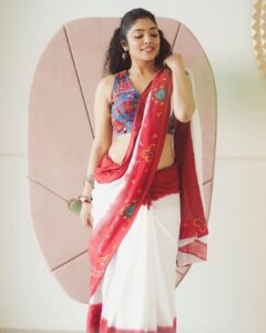 Rima Kallingal Instagram - Bandhini love. In @medha.in 😍💜 Shot by @suryadeva_ug