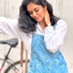 Rinku Rajguru Instagram - "Be as free as my messy hairs" 🌪️ #sundaymood#