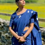 Rinku Rajguru Instagram - मैं खुली किताब 🌸 और वो अनपढ़ ….