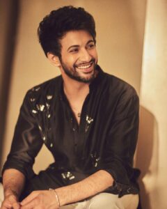 Rohit Suresh Saraf Instagram - Early Eid Mubarak 🌙 ♥️