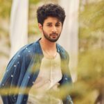 Rohit Suresh Saraf Instagram - For @mensxpofficial ♥️ Shot by @sheldon.santos Styled by @saloniparekh__ Asst by @jaineeebheda Hair by @styled_by_tanik Make up by @imtiaz_makeup Managed by @kimberley.fernandes Artist Reputation Management @media.raindrop