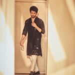 Rohit Suresh Saraf Instagram - Early Eid Mubarak 🌙 ♥️