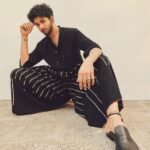Rohit Suresh Saraf Instagram - @mensxpofficial ♥️ Shot by @sheldon.santos Styled by @saloniparekh__ Asst by @jaineeebheda Hair by @styled_by_tanik Make up by @imtiaz_makeup Managed by @kimberley.fernandes Artist Reputation Management @media.raindrop @rohiniyer @kasvvishangarii @atulmishra6