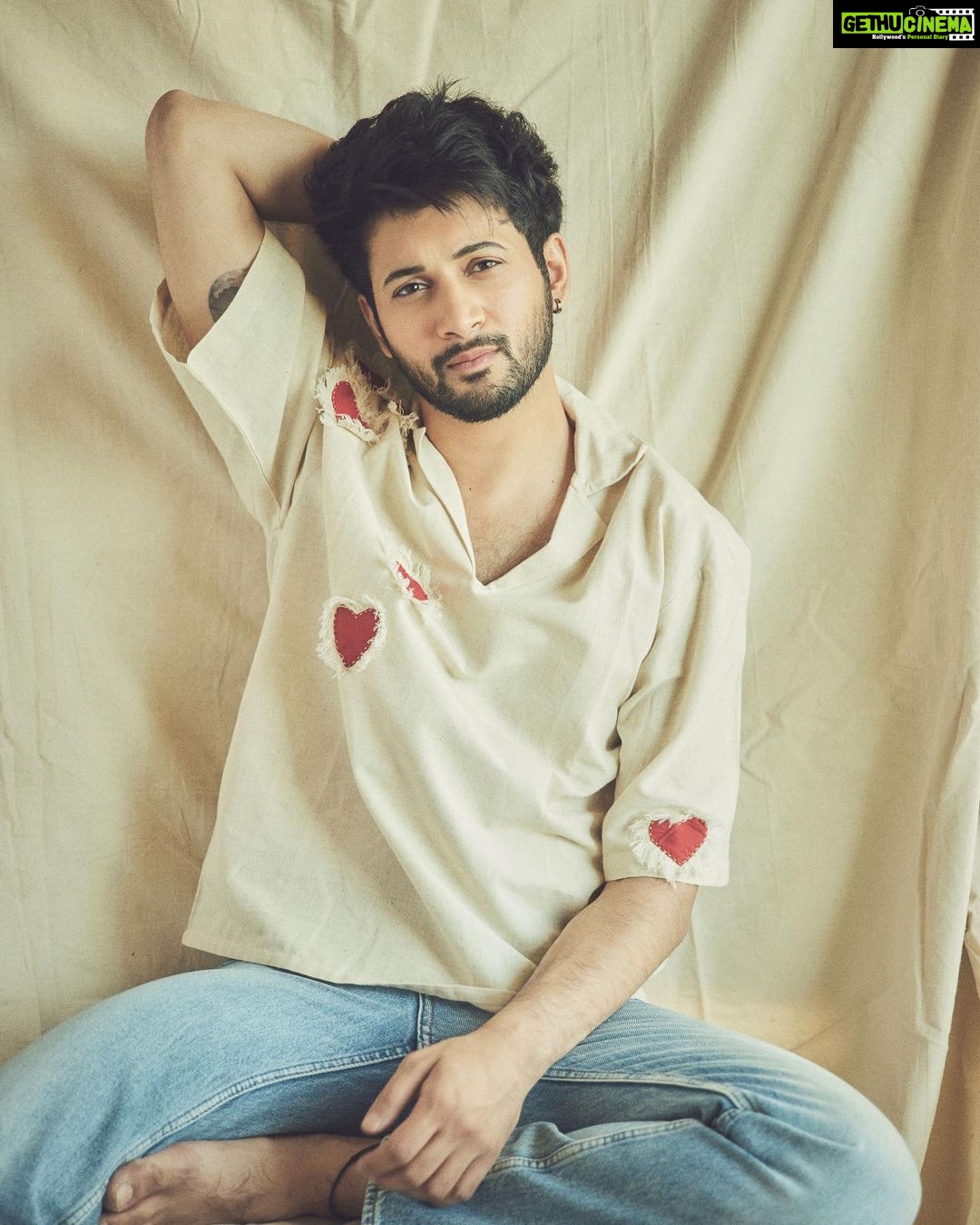 Rohit Suresh Saraf - 896.5K Likes - Wearing my heart on my sleeve for yโall, Happy Valentines Day ๐ซถ๐ผ๐๐ปโโ๏ธ