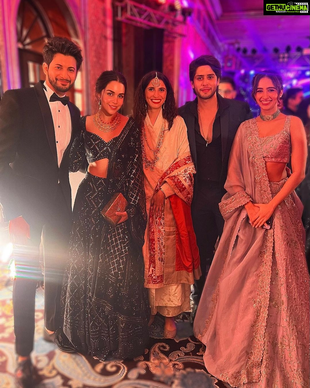 Rohit Suresh Saraf - 838.6K Likes - Thank you Tauraniโs for an incredible nightโฅ๏ธ
Huge congratulations to the most adorable star couple who we got no chance to take pictures with @raveenataurani @apoorvsood ๐ซถ๐ผ
@rameshtaurani @varshataurani @jaya.taurani @snehataurani @maxtaurani