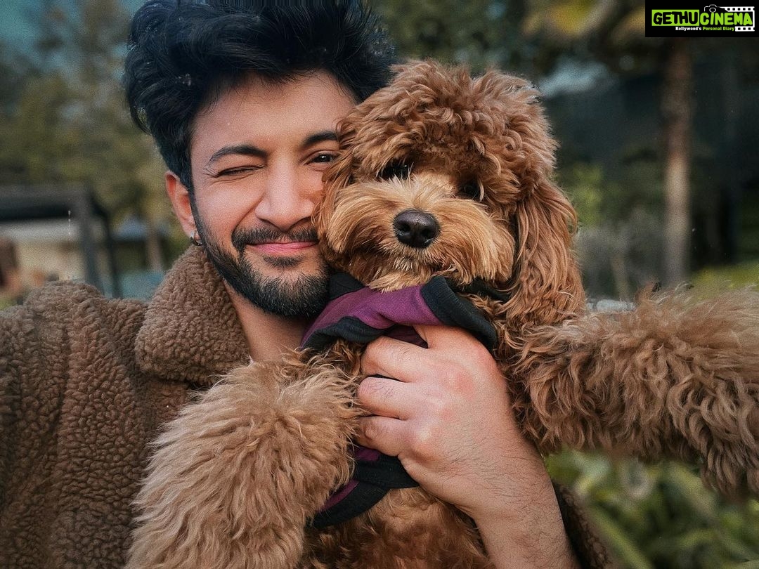 Rohit Suresh Saraf - 1.1 Million Likes - Same same ๐คญ๐ถ