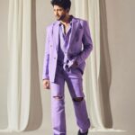 Rohit Suresh Saraf Instagram - Thank you @elleindia for having me. So honoured ♥️ #StyleIcon Huge shoutout to @manishamelwani @doh_tak_keh for customising this piece that I absolutely loved wearing!!!! Styled by @saloniparekh__ Asst by @jaineeebheda Shot by @sheldon.santos Hair by @styled_by_tanik Make up by @imtiaz_makeup Managed by @kimberley.fernandes Artist reputation @media.raindrop @rohiniyer