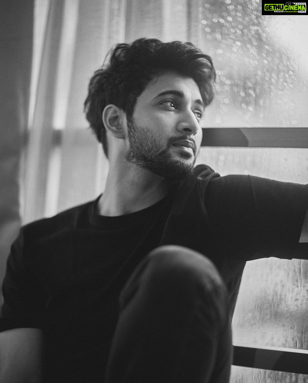Rohit Suresh Saraf Instagram - The only way to enjoy Mumbai monsoons :)