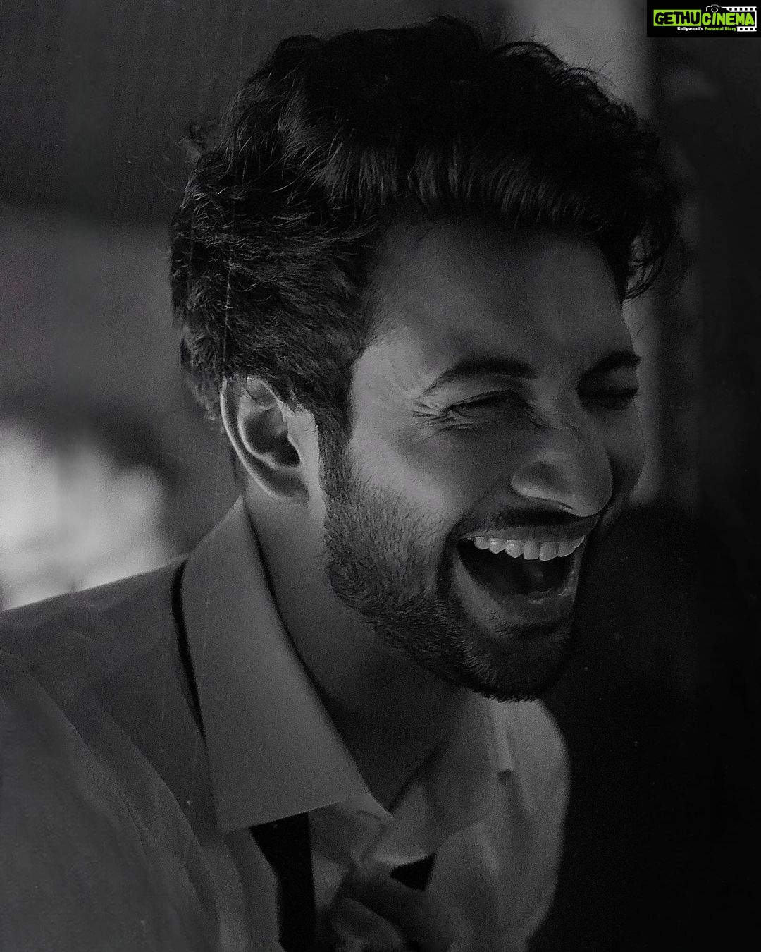 Rohit Suresh Saraf Instagram - 🎥 my oasis