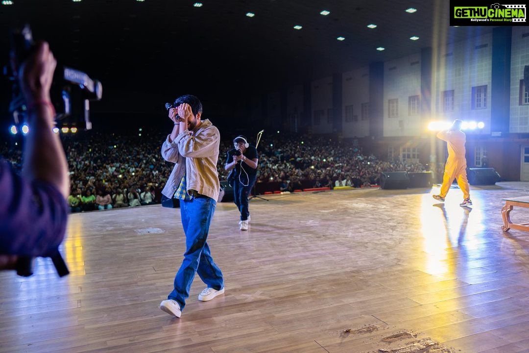 Rohit Suresh Saraf Instagram - Love, Dream and Conquer♥️ Chennai, India