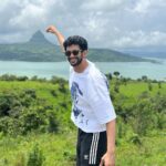 Rohit Suresh Saraf Instagram - Vomistop & Co. 🫂♥️👍🤭