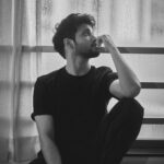 Rohit Suresh Saraf Instagram - The only way to enjoy Mumbai monsoons :)