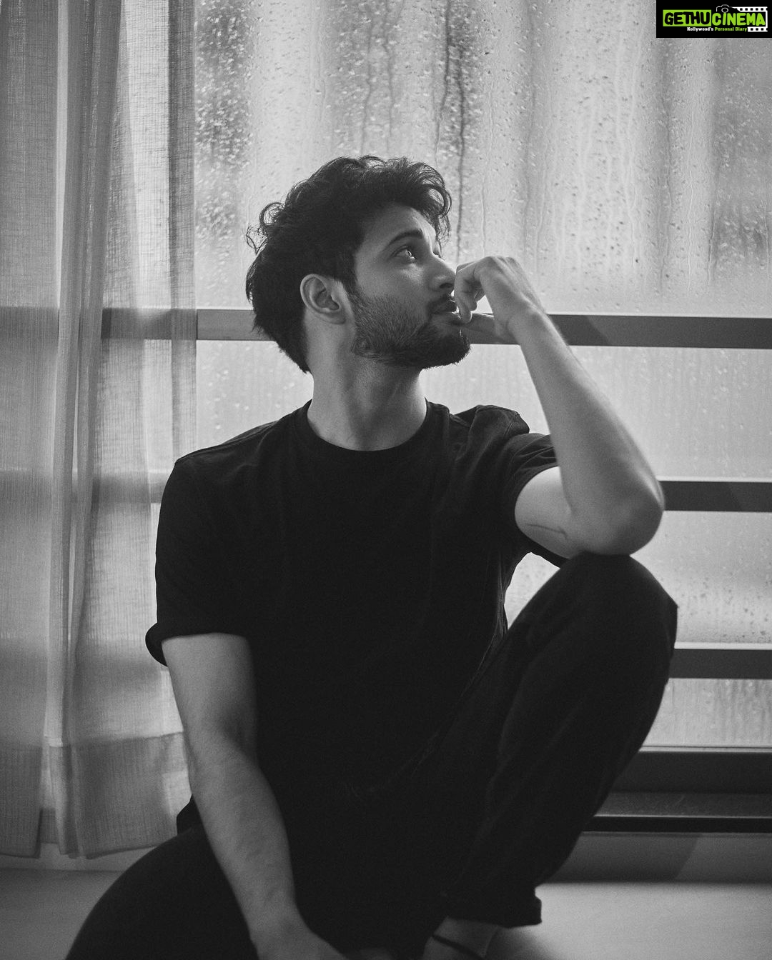 Rohit Suresh Saraf Instagram - The only way to enjoy Mumbai monsoons :)