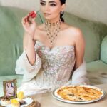 Roshni Chopra Instagram - POV - you’re running late for the show but having the time of your life in the outfit of your dreams ✨ in @taruntahiliani Best team ever - Concept shoot & edit @pranavgoswamy Hair - @moryalalit Makeup - @makeupbypriyanka2019 Assisted by- @nehasofficial12 📍@theleelapalacenewdelhi #indiacoutureweek #taruntahiliani