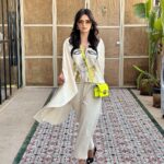 Roshni Chopra Instagram - #Rakhi Edit ✨#LoveforLocal which Indian designer would you add to cart 🛍️🛒❤️? Look 1 @mishruofficial Look2 @thepotplantclothing Look 3 @svacouture Look 4 @ishaguptatayal Look 5 @arpita__mehta Look 6 @printsbyradhika Look 7 @dineshmalkani Look8 @vvanivats Look 9 @sureenachowdhri Look 10 @jhaverimonica #indiandesigners #rovive #supportindiandesigners #festivewear