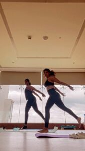 Roshni Prakash Instagram - Had to document 🍑 #burn 

@athleanmysuru @aarun_ranga