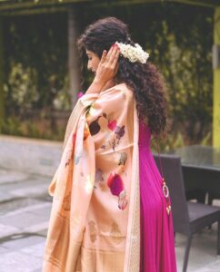 Roshni Prakash Instagram - Jitters as my Telugu movie is releasing tomorrow. #gandeevadhariarjuna out tomorrow. 

🌸🌺🌸🌺🌸🌺🌸

Outfit : @bhargavikunam ❤️

P.C : @manish_konidala ❤️