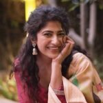 Roshni Prakash Instagram - Bringing on the endless sunshine. ✨ From the Pre release event of #GandeevadhariArjuna . Releasing on August 25th. Thank you for dressing me up pretty akka @bhargavikunam 💟 Love you @raji.raaga09 🫶 @manish_konidala it was really a treat working with you. Looking forward for our many collaborations.✨