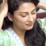 Rucha Hasabnis Instagram - I have been using @indulekha_care Bringha Hair Oil for a while now & when I came across their Indulekha Anti Dandruff Range, I knew that I had to try this for my scalp. The Indulekha Svetakutaja Hair Oil has the power of Svetakutaja that helps in visible reduction of dandruff & flakes and is clinically proven to control dandruff in just 2 weeks* Follow it with their Anti Dandruff Hair Shampoo to get the best results 💛 This is the hair care routine you have been waiting for ⭐️ Check out their products and say hello to dandruff free hair 💛 #AD #IndulekhaSvetakutaja #AntiDandruff #IndulekhaHairOil #haircare #IndulekhaHairOil #IndulekhaPartner *Basis clinical study conducted by independent Clinical Research Organization in 2022