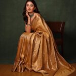 Rukshar Dhillon Instagram - Sparks of gold✨ For the teaser launch of #SparkTheLife Stylist- @shefalideora_ @raw_mango @akoyajewels Photographer- @pranav.foto Make up- @pixelperfectmakeup_visali Hair- @jayaram_dasarla