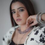 Rukshar Dhillon Instagram - 21-7-2023 💌 #Tufang In theaters now! Wearing- @houseofsanaari Jewellery- @the_chandi_studio Styled by- @vasundhara_daga Captured by- @neerajsethiphotography Make up- @rup_makeup_aura Hair- @hairstylist_laddi312