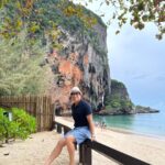 Sachin Tendulkar Instagram - Kabhi Krabi Beech Beach 🏝️ Mein Holiday Lena Zaroori Hai! 😋 #ThailandDiaries #krabi #vacation Krabi, Thailand