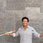 Sachin Tendulkar Instagram - Knock knock... who’s there? It’s 2023! 😃💫✨ #HappyNewYear #2023