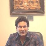 Sachin Tendulkar Instagram – Kishore da’s voice travels straight to the heart. Happy birthday to the maestro!

What’s your favourite Kishore Kumar song?

#kishorekumar #music #evergreen