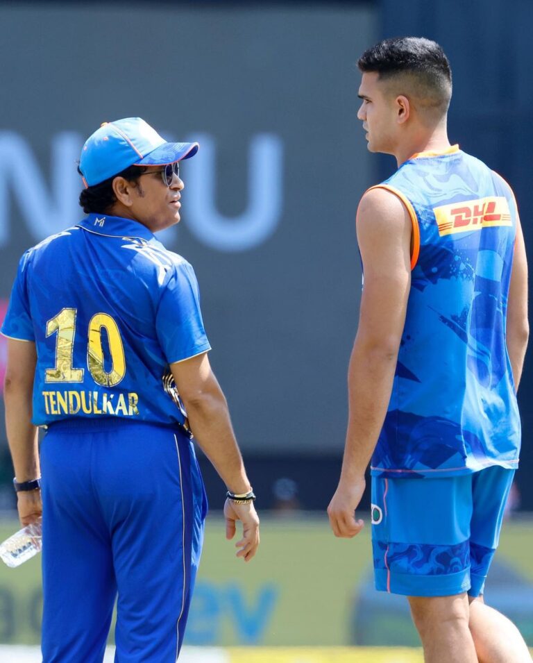 Sachin Tendulkar Instagram - Arjun, today you have taken another important step in your journey as a cricketer. As your father, someone who loves you and is passionate about the game, I know you will continue to give the game the respect it deserves and the game will love you back. You have worked very hard to reach here, and I am sure you will continue to do so. This is the start of a beautiful journey. All the best!👍💙🏏