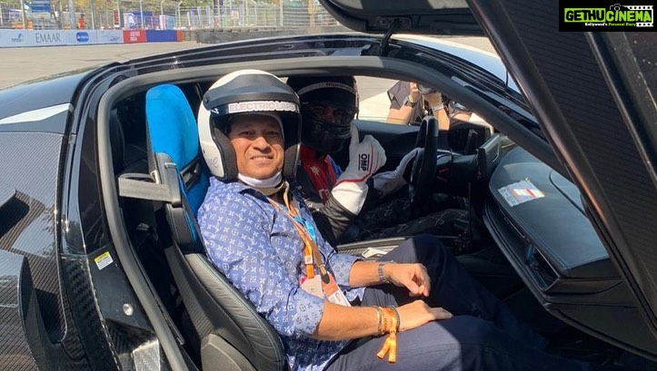 Sachin Tendulkar Instagram - The Pininfarina Battista had the perfect answer for “Are EVs the future?”. It was so fast💨, we defied time and landed in the future! A wonderful achievement by Anand Mahindra & his team. Heartening to see Indian companies back cutting-edge, world class automobiles. #hyderabadeprix #formulae #pininfarina #hypercar