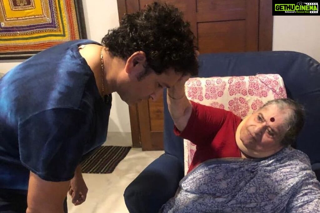 Sachin Tendulkar Instagram - In the Age of AI, the one that is irreplaceable will always be A”AI”! #mothersday #mother
