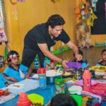 Sachin Tendulkar Instagram – Spending time with these young champions was like batting on a pitch full of dreams. 

Their hope, courage, and joy are the real winning shots of life! 

Through nutrition, sports and education, we can all give wings to their dreams. @unicef @unicefsouthasia  @unicef_srilanka 

Ayubowan, Sri Lanka. 🇱🇰

#unicef #srilanka #cricket