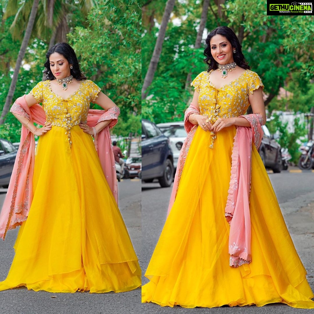 Sadha Instagram - πππ For the one & only #neethoneydance on @starmaa β¦ βΊοΈ Stylist @harinireddym Outfit @omanas_clothing Jewellery @houseofqc Hair @2727parvathi Asst @rakeshmanchi PC @sowmyartphotography #sadaa #danceshow #realityshow #judge