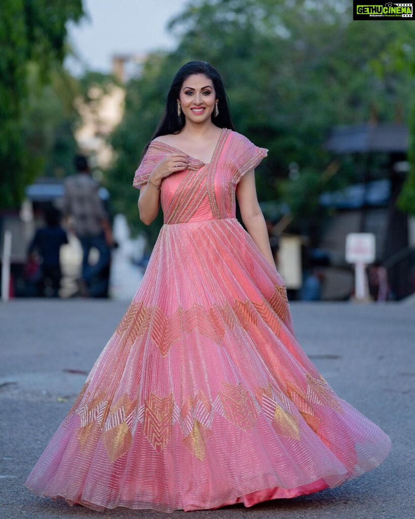 Sadha Instagram - For #neethoneydance on @starmaa 💞 Stylist @harinireddym Designer @bhargavi.amirineni PC @prashanth_photo_graphy Hairstylist @2727parvathi Asst @rakeshmanchi #sadaa #danceshow #realityshow #judge