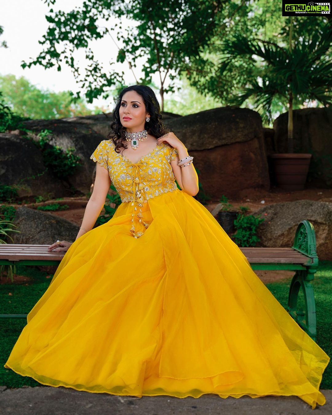 Sadha Instagram - πππ For the one & only #neethoneydance on @starmaa β¦ βΊοΈ Stylist @harinireddym Outfit @omanas_clothing Jewellery @houseofqc Hair @2727parvathi Asst @rakeshmanchi PC @sowmyartphotography #sadaa #danceshow #realityshow #judge