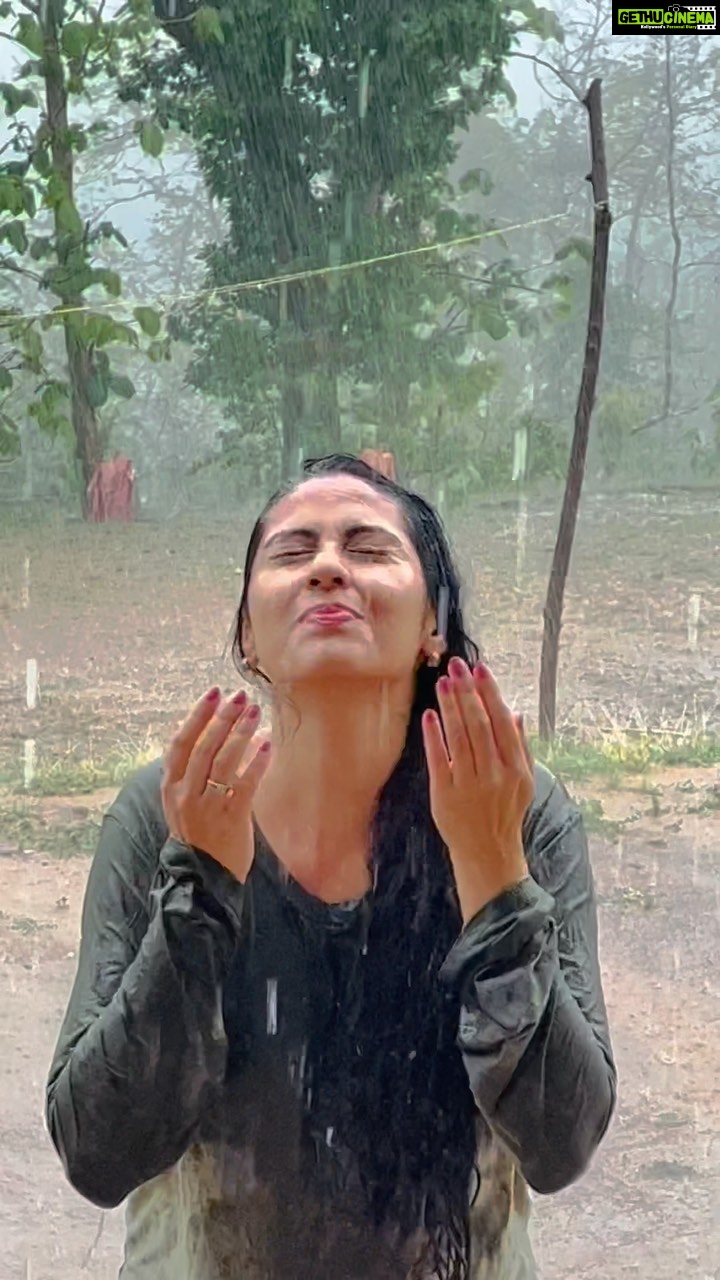 Sadha Instagram - Grounding done best when the Rain God’s blessing from above! #onewithnature #childlike #rains #monsoon