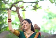 Sadha Instagram - Because I was wearing a #jhumka & half saree! 😀 Stylist @harinireddym Designer @manasa_karnati Jewellery @houseofqc VC @trendloud team @gkkarthikgubbala Asst @rakeshmanchi #sadaa #halfsaree #southindian #reelsindia #reelsinstagram #reelsvideo #reels