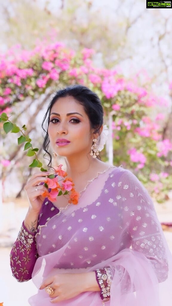 Sadha Instagram - 🌸🌸🌸 Designer:- @ashwinireddyofficial Styled by: - @harinireddym Jewellery:- @kushalsfashionjewellery VC @trendloud #realityshow #danceshow #judge #weekendvibes #semifinals #bbjoditelugu #sadaa #reels #reelsvideo #reelsinstagram #reelsindia
